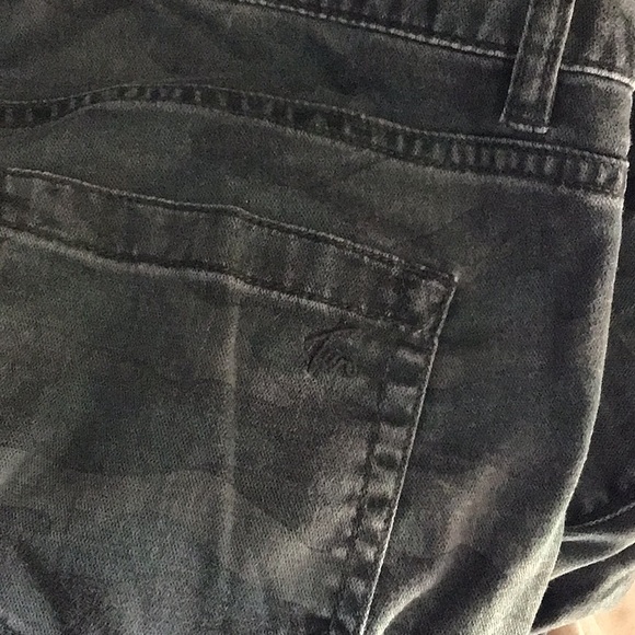 Camo Jeans, sz 27 - Picture 7 of 8